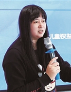 守护正义的律政“女杰”——记上海市政协委员张玉霞