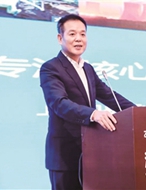 谋创新就是谋未来发展——记全国政协委员林凯文