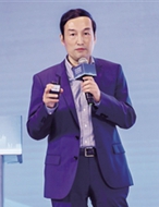 手不释卷，赋能履职——访上海市政协委员孙立行